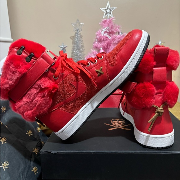 AIR JORDAN 1 “LUX” RUBY STREET ALPS CUSTOM MADE NIKE WITH FUR. - Picture 12 of 16